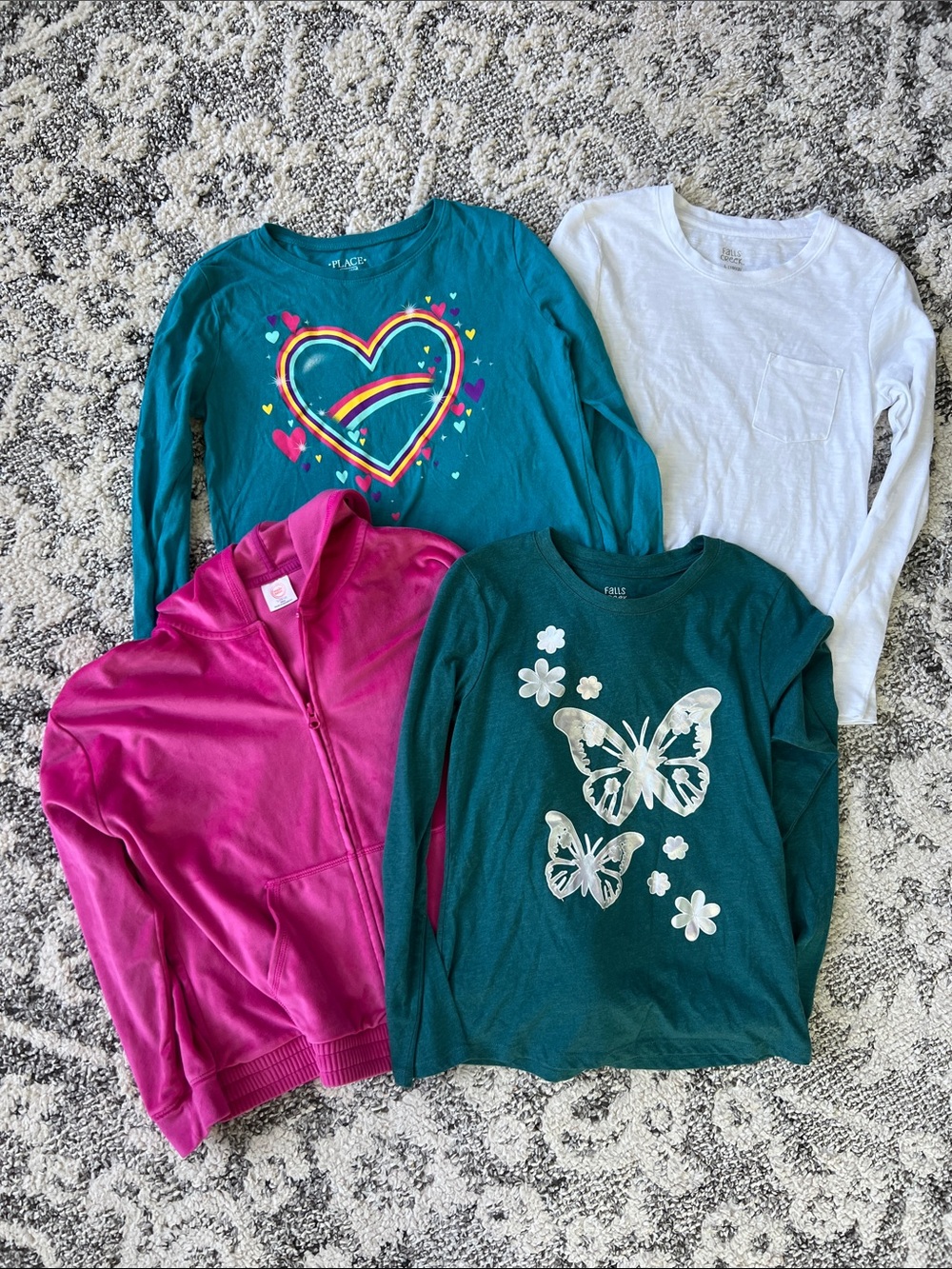 Girls' Teal Heart Long-Sleeve Top with Rainbow Detail